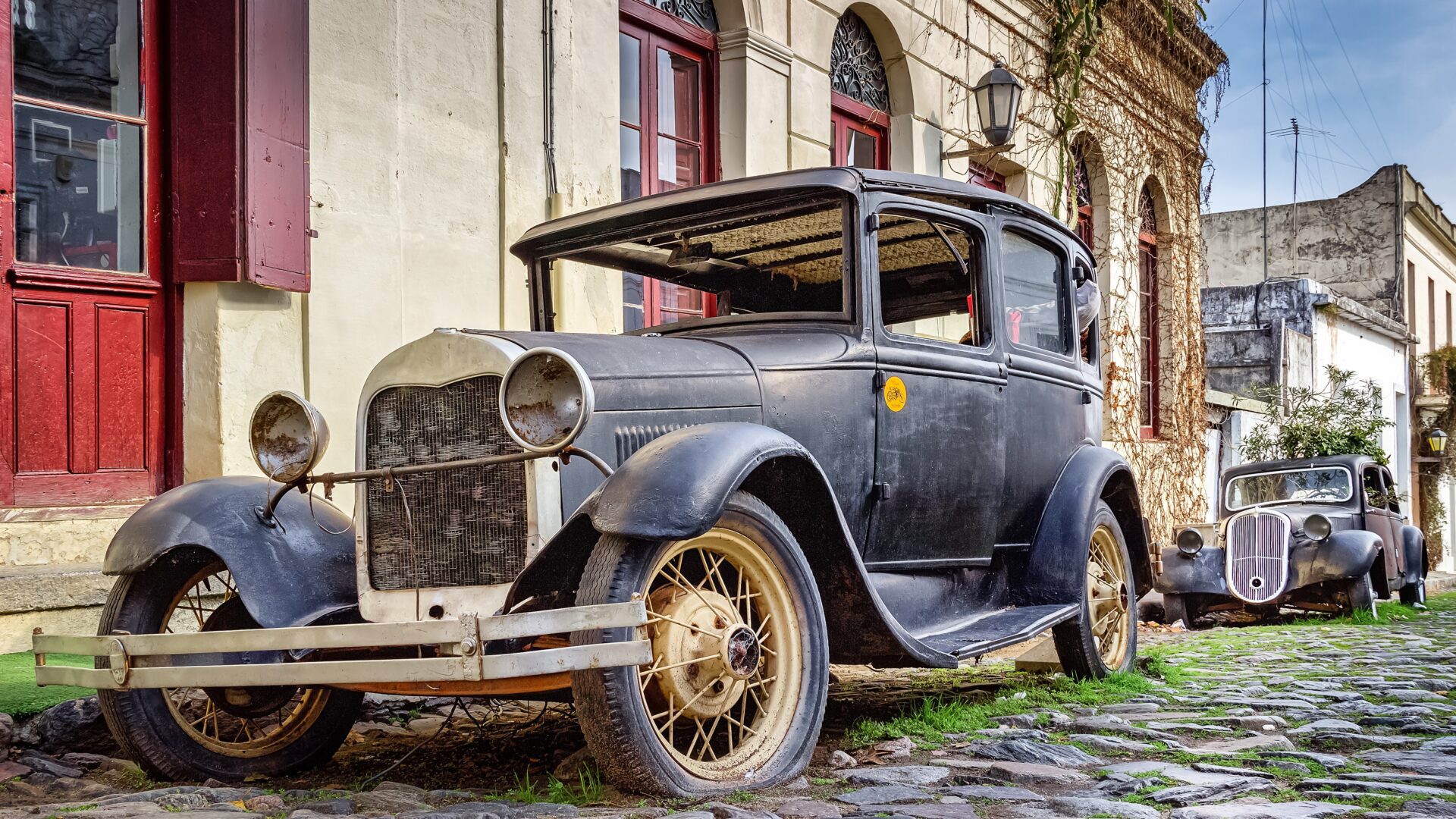 Old car in Colonia del Sacramento, Uruguay