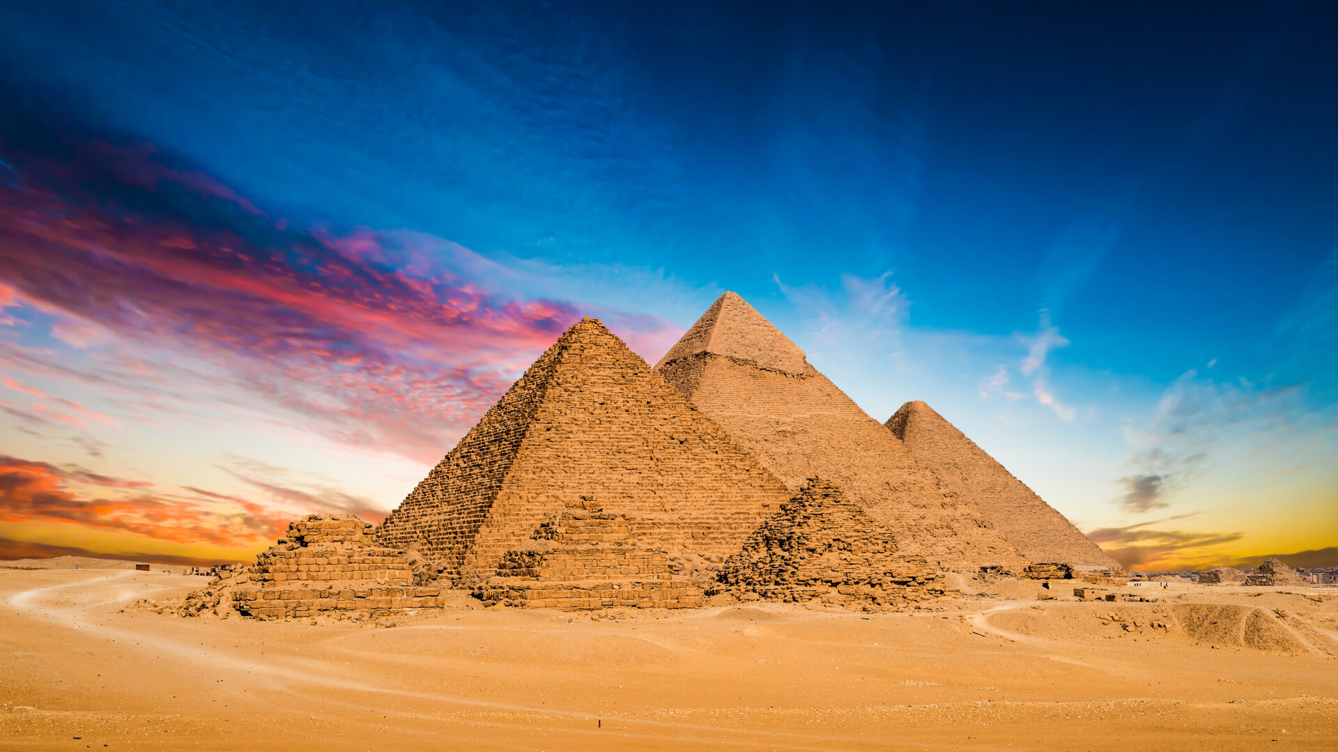 Egypt_Cairo_Giza_Pyramids at sunset - Cultural Experiences