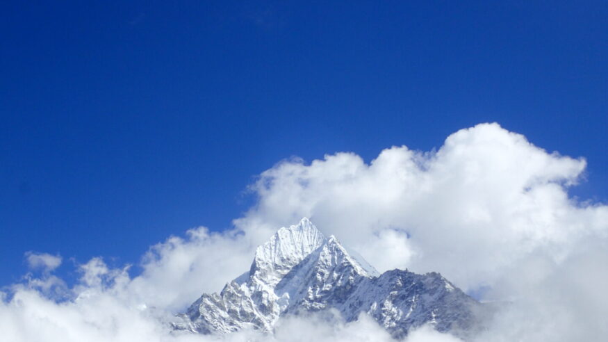 Mountain vistas along the trail 